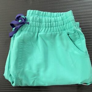 Figs, Yola pants. Color: Mint / Size: Large